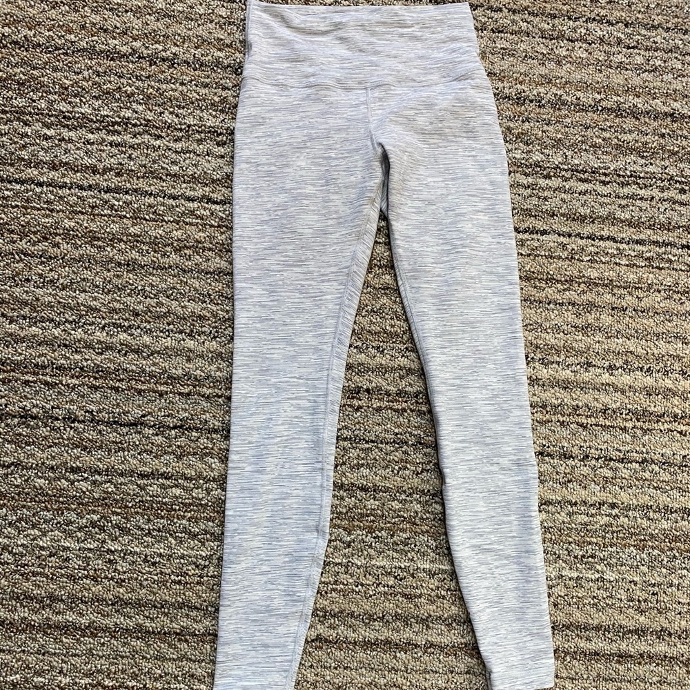 Wunder Under Excellent Condition Size 6